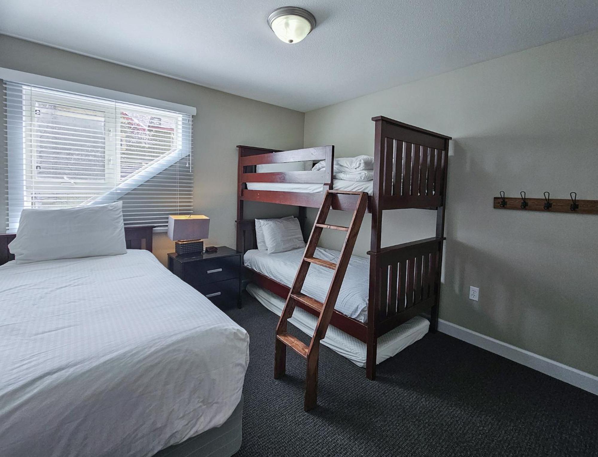Aurora Townhomes By Stayin Panorama Chambre photo